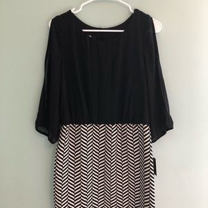 Flowy black and white dress